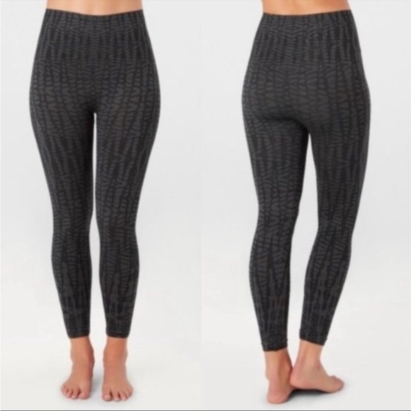 SPANX | Look At Me Now Blue Gray Print Leggings XL  EUC B2 - Picture 2 of 7